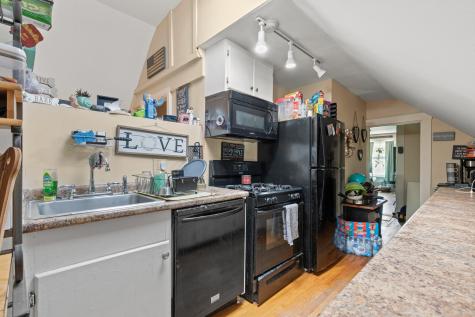 35 Union Street Auburn ME 04210