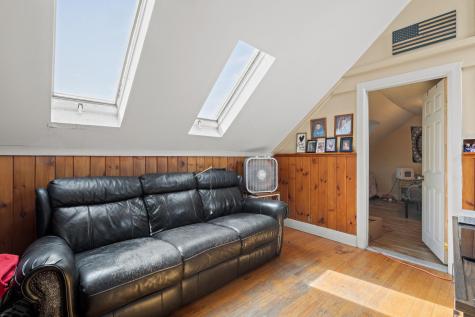 35 Union Street Auburn ME 04210