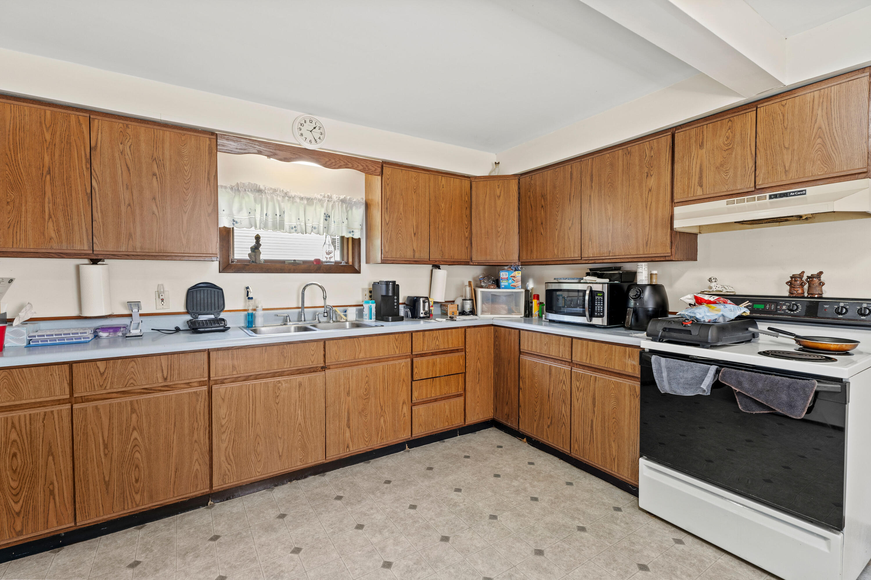 81 Parker Street Brewer ME 04412