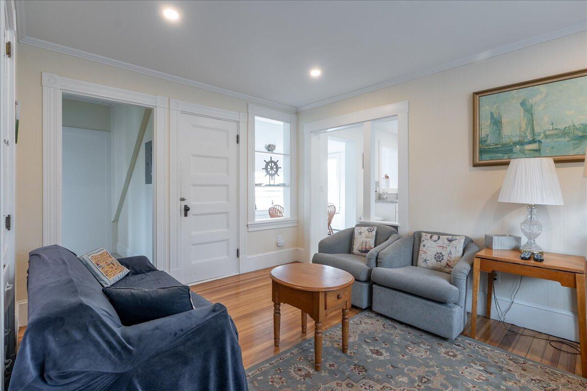 40 Atlantic Avenue Boothbay Harbor ME 04538