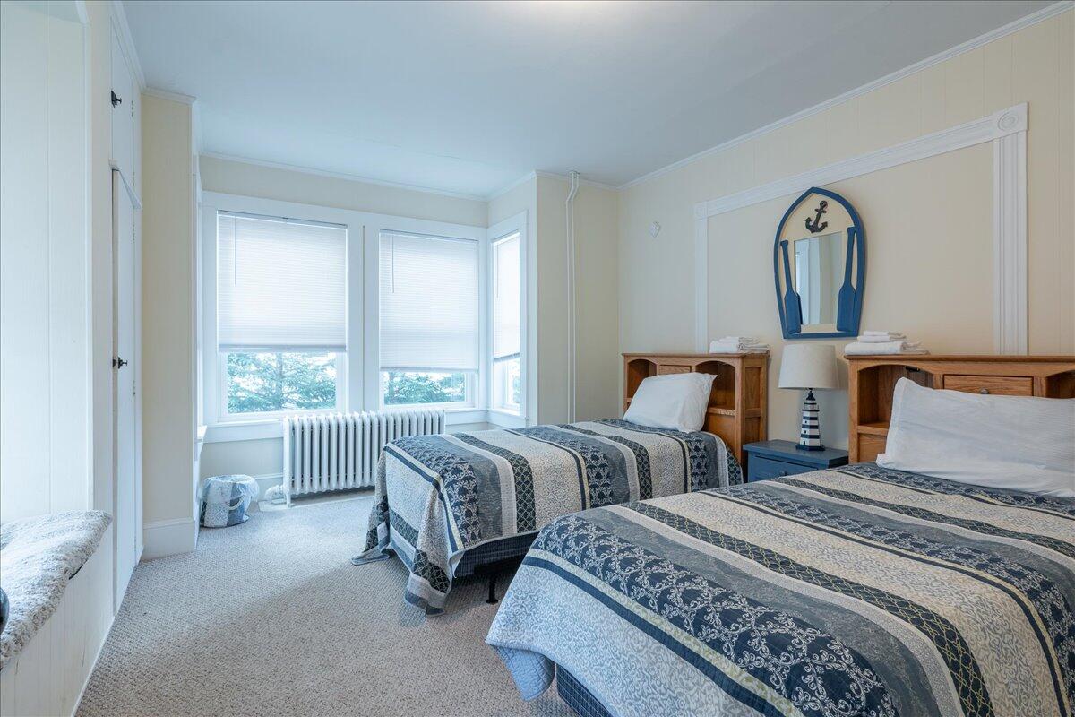 40 Atlantic Avenue Boothbay Harbor ME 04538