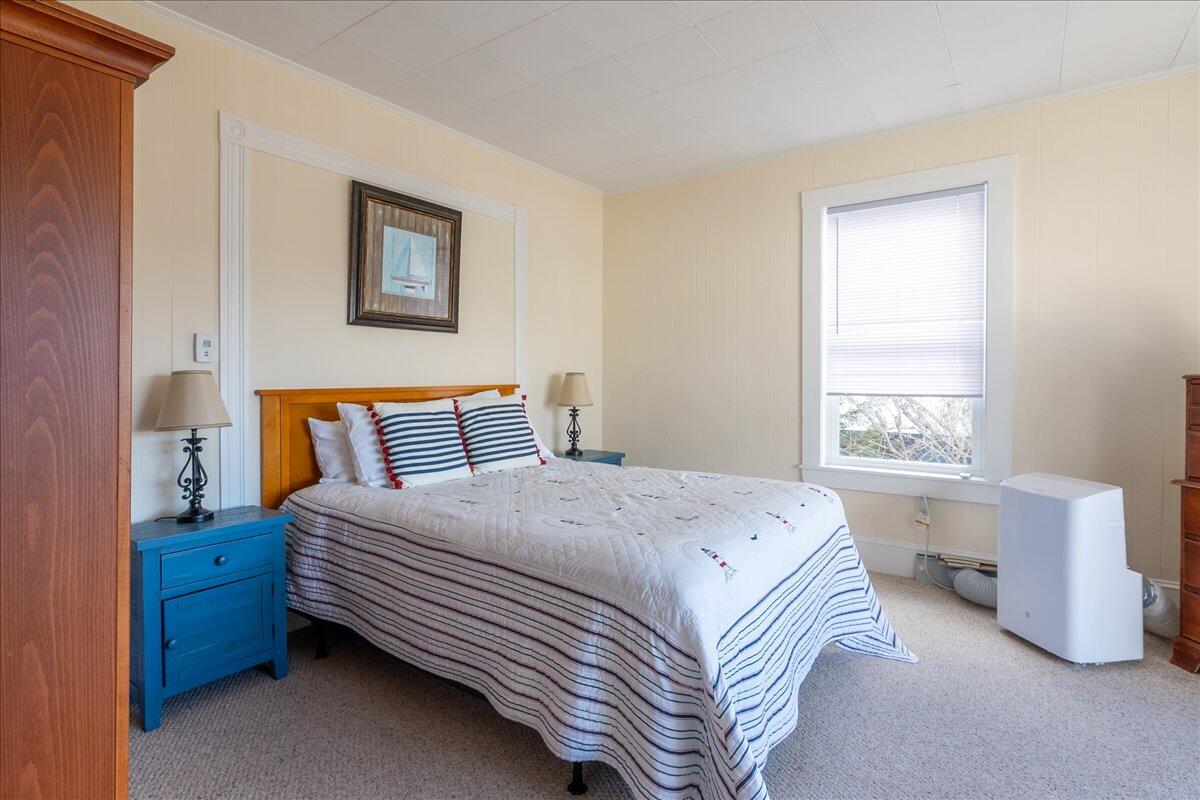 40 Atlantic Avenue Boothbay Harbor ME 04538