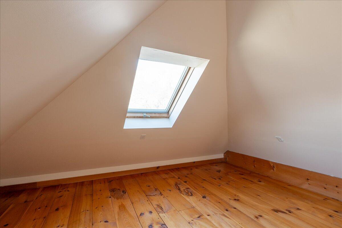 40 Atlantic Avenue Boothbay Harbor ME 04538