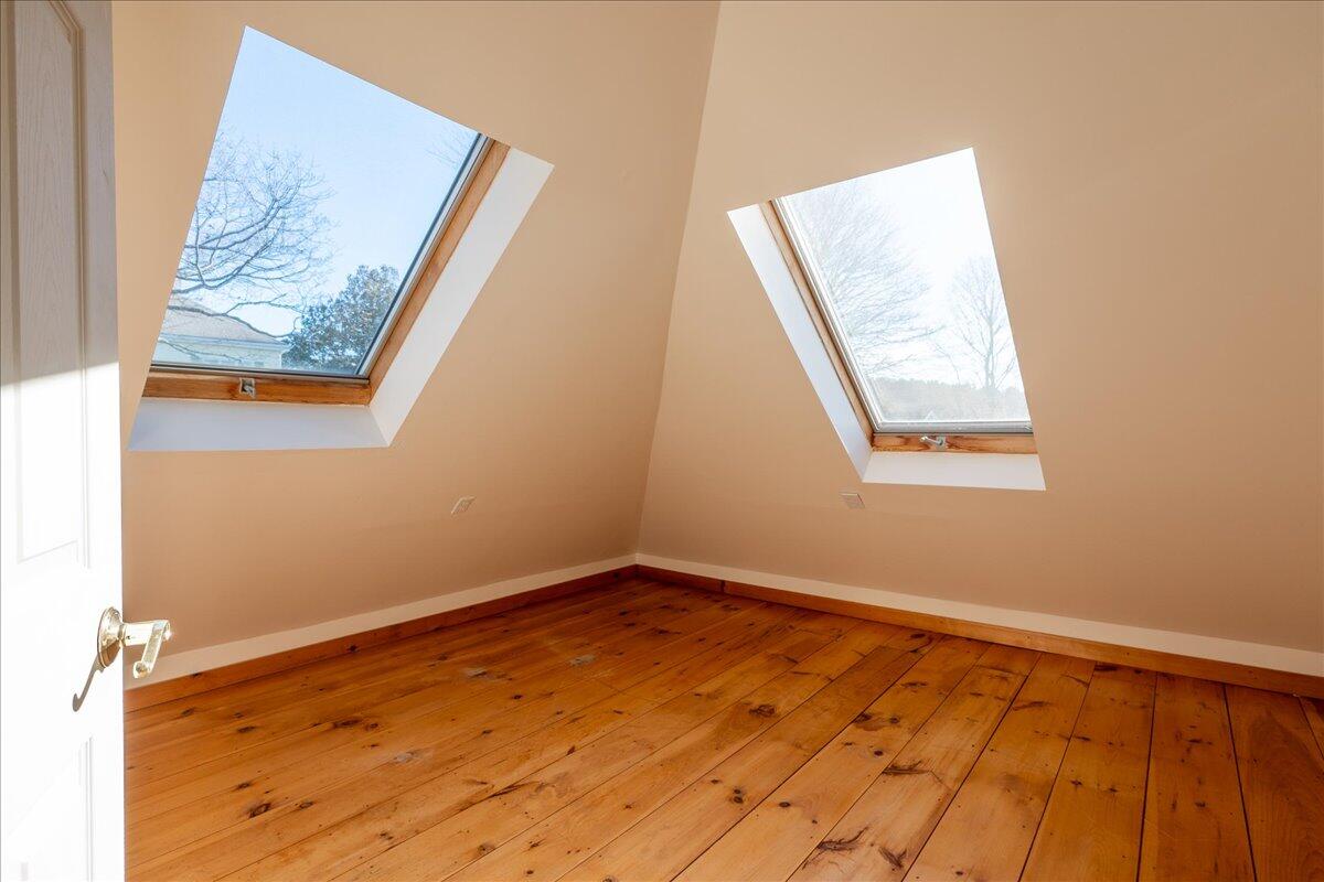 40 Atlantic Avenue Boothbay Harbor ME 04538