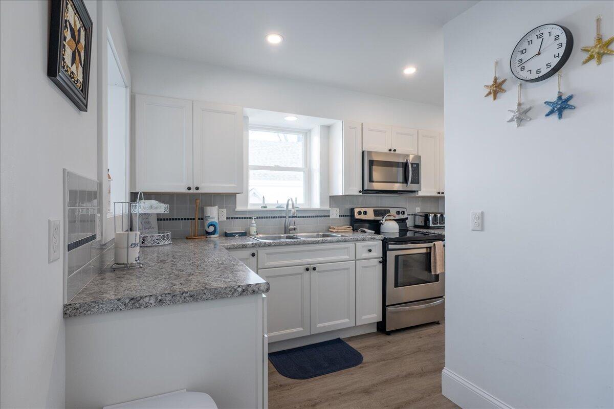 40 Atlantic Avenue Boothbay Harbor ME 04538