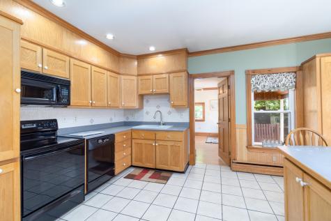 31 Weld Street Dixfield ME 04224