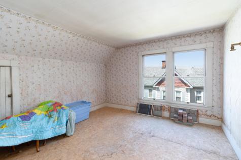 31 Weld Street Dixfield ME 04224