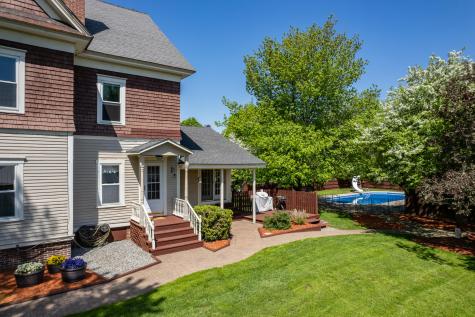 31 Weld Street Dixfield ME 04224