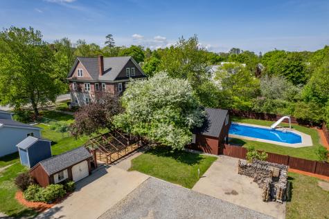 31 Weld Street Dixfield ME 04224