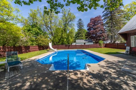 31 Weld Street Dixfield ME 04224