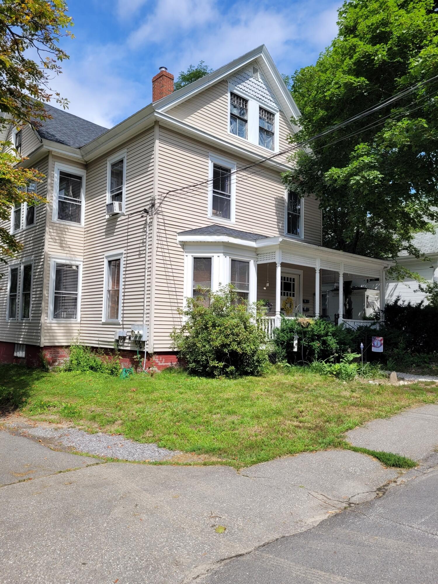 39 Central Street Gardiner ME 04345