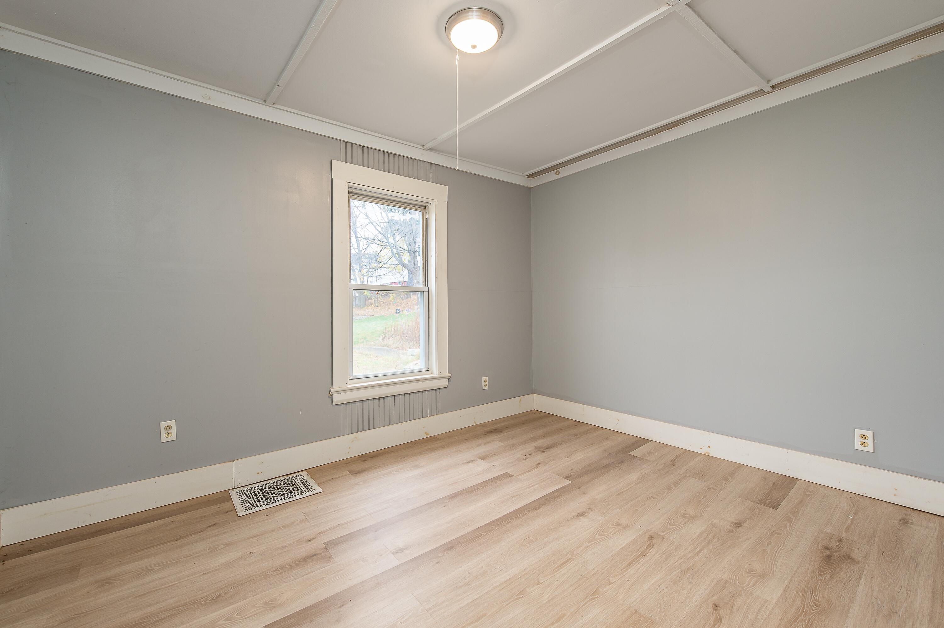 129 Washington Street Rumford ME 04276