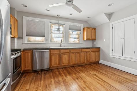 103 Deerfield Road Portland ME 04101