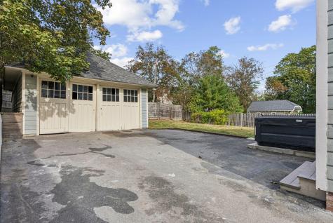 103 Deerfield Road Portland ME 04101