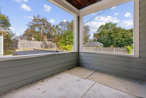 103 Deerfield Road Portland ME 04101