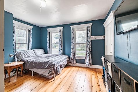 6 Narragansett Street Gorham ME 04038