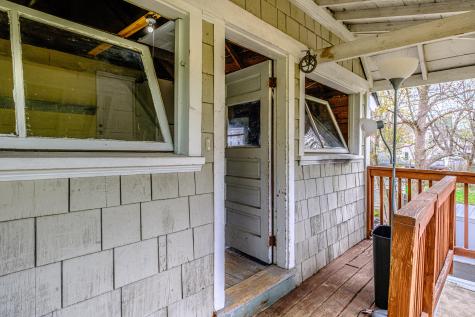 6 Narragansett Street Gorham ME 04038