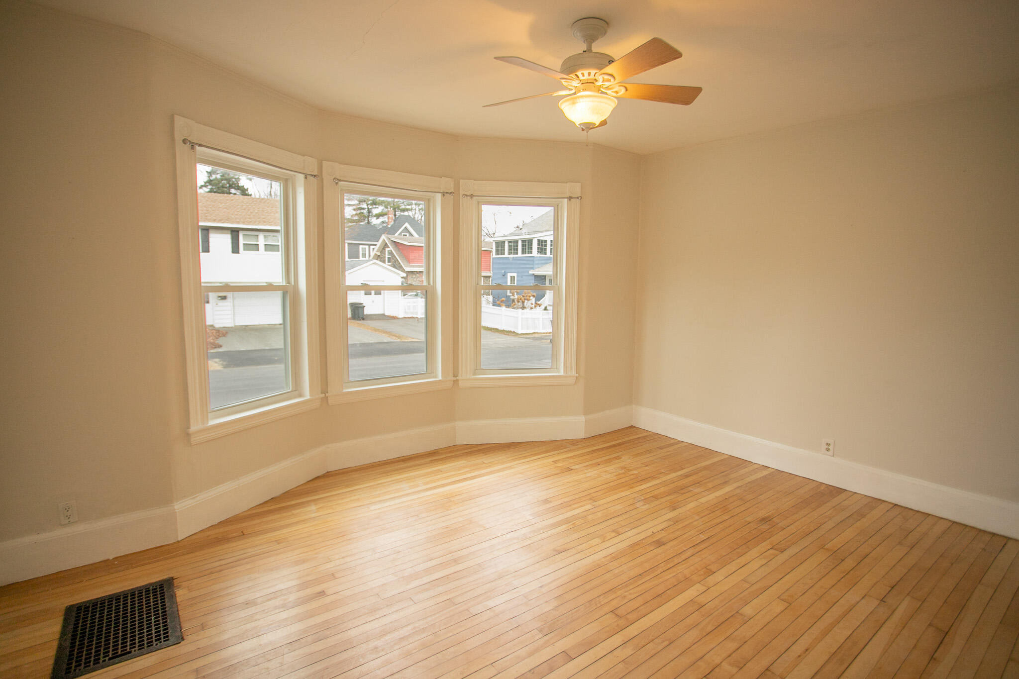 8-10 Linden Street Bangor ME 04401