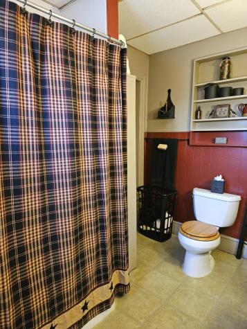 23 Western Avenue Waterville ME 04901