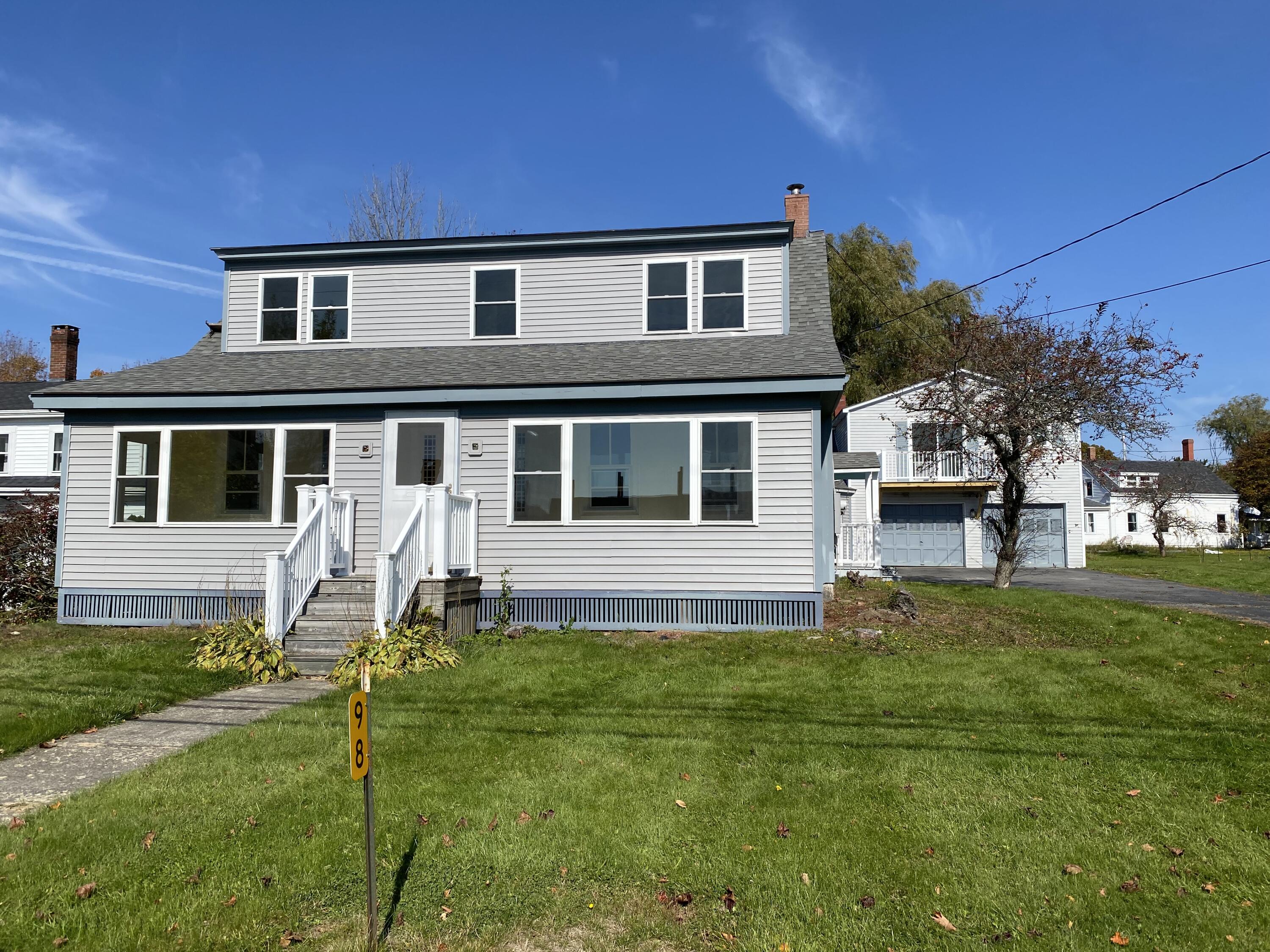 98 East Main Street Searsport, ME