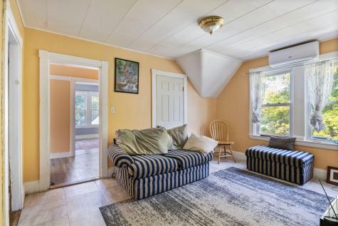 154 Madison Street Auburn ME 04210