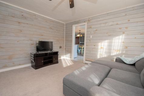 15 Pleasant Street Guilford ME 04443