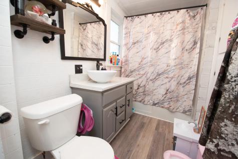 15 Pleasant Street Guilford ME 04443