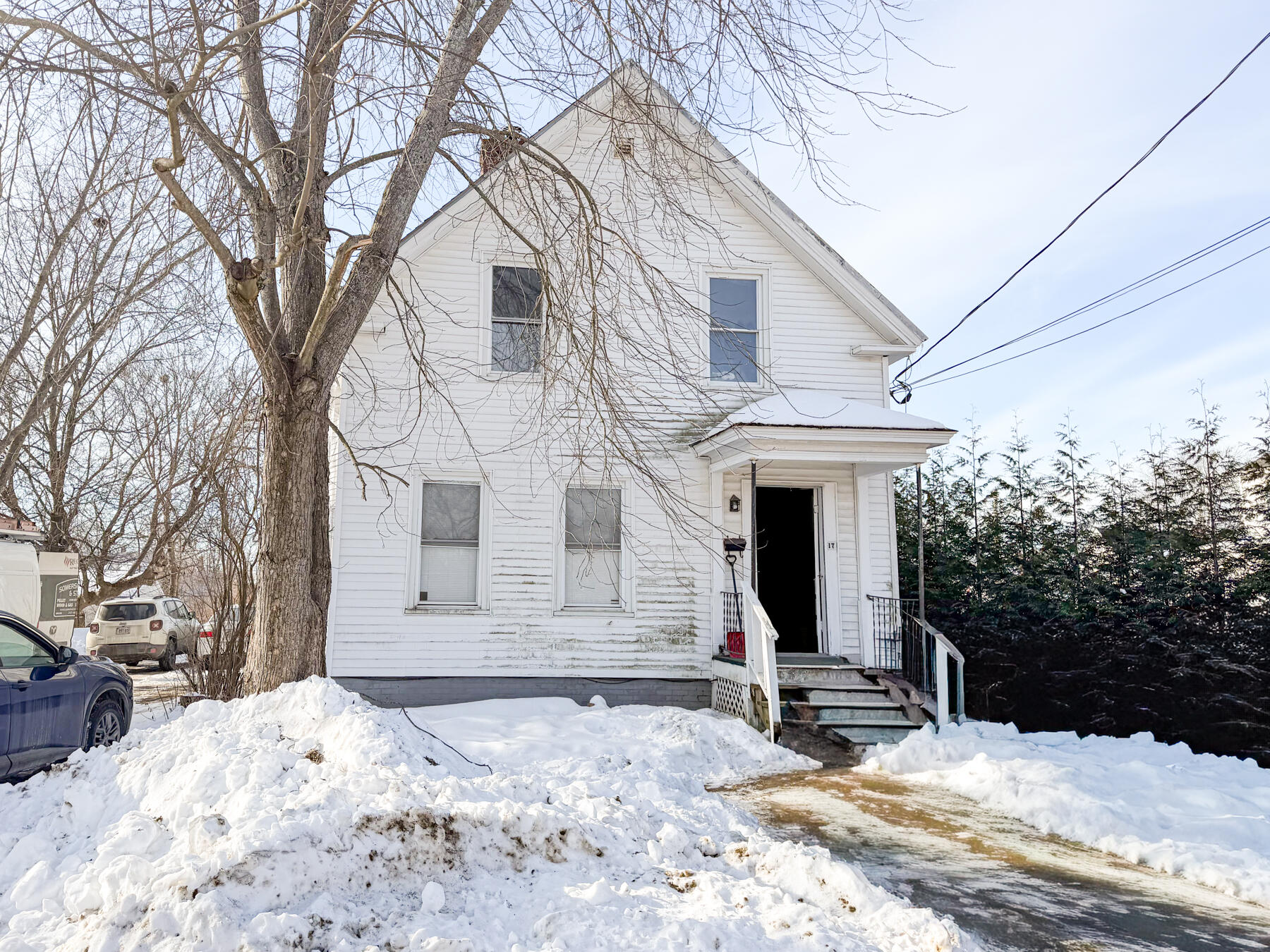 17 Burrill Street Fairfield ME 04937