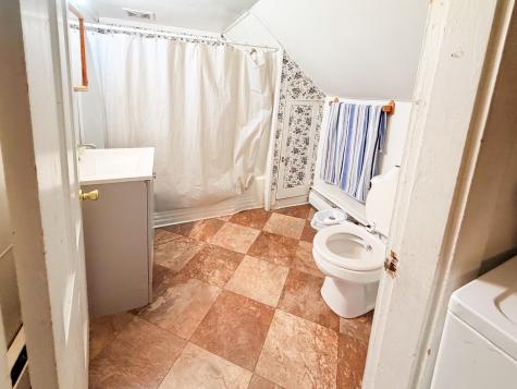 17 Burrill Street Fairfield ME 04937