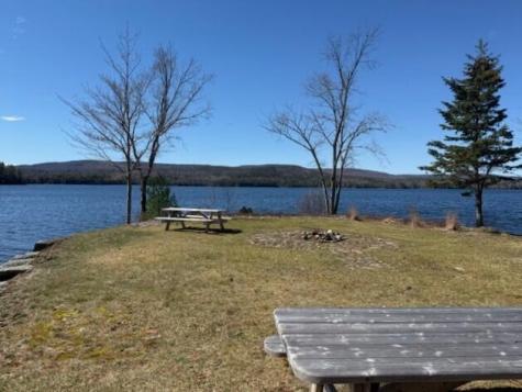 14 Lakeshore Drive Belgrade ME 04917