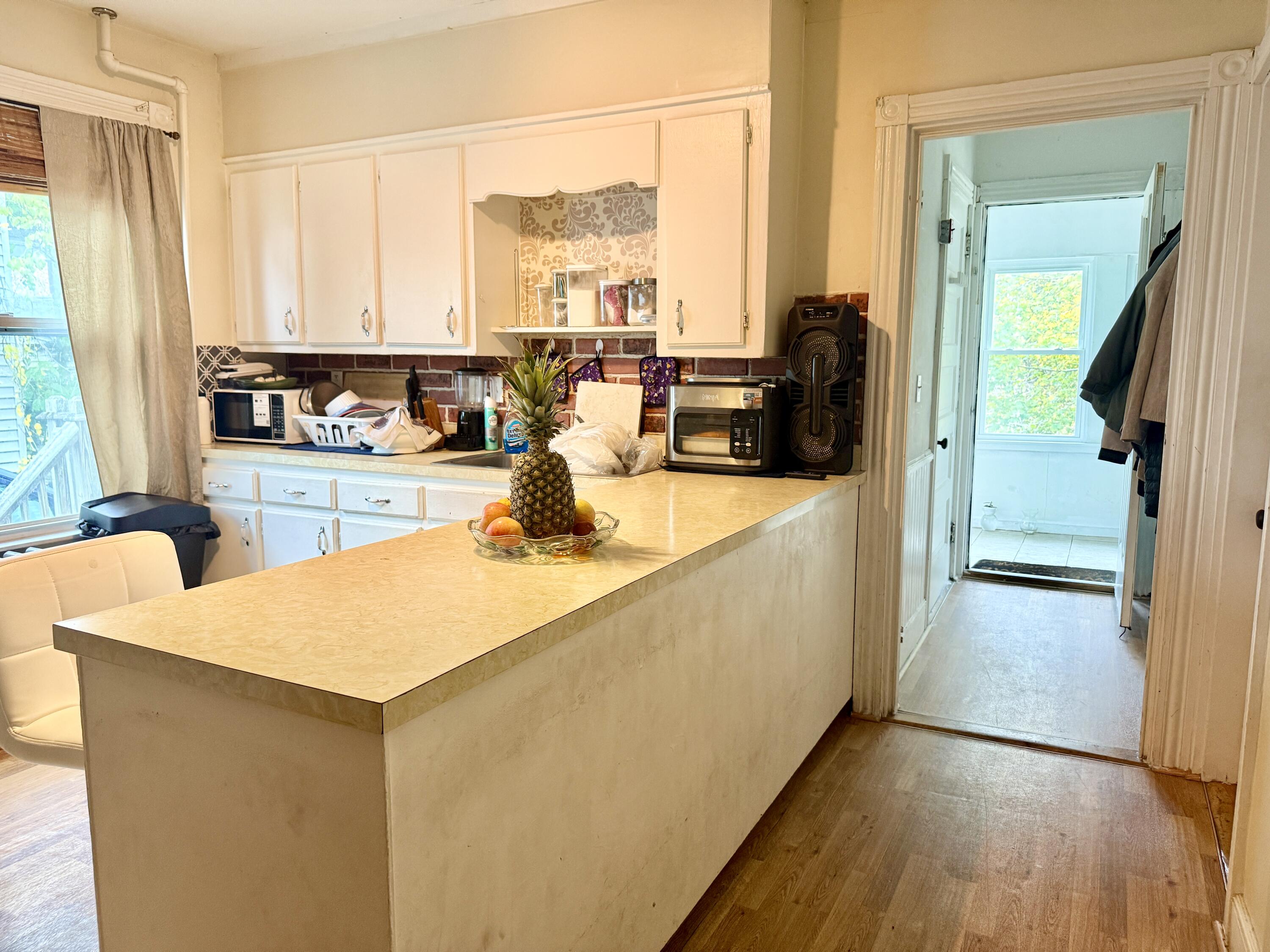 1542 Congress Street Portland ME 04102