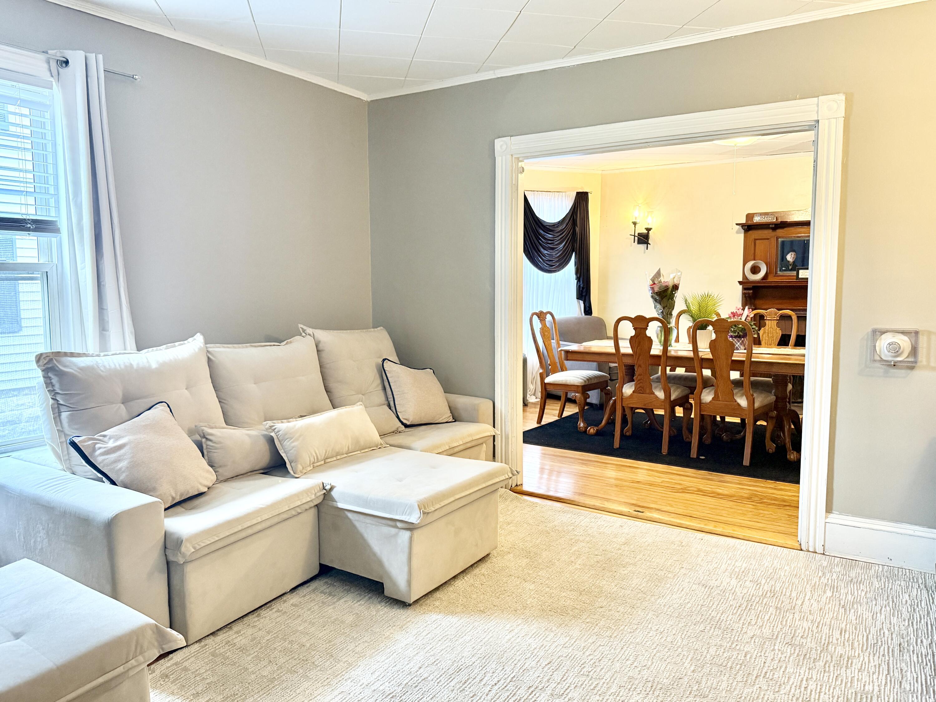 1542 Congress Street Portland ME 04102