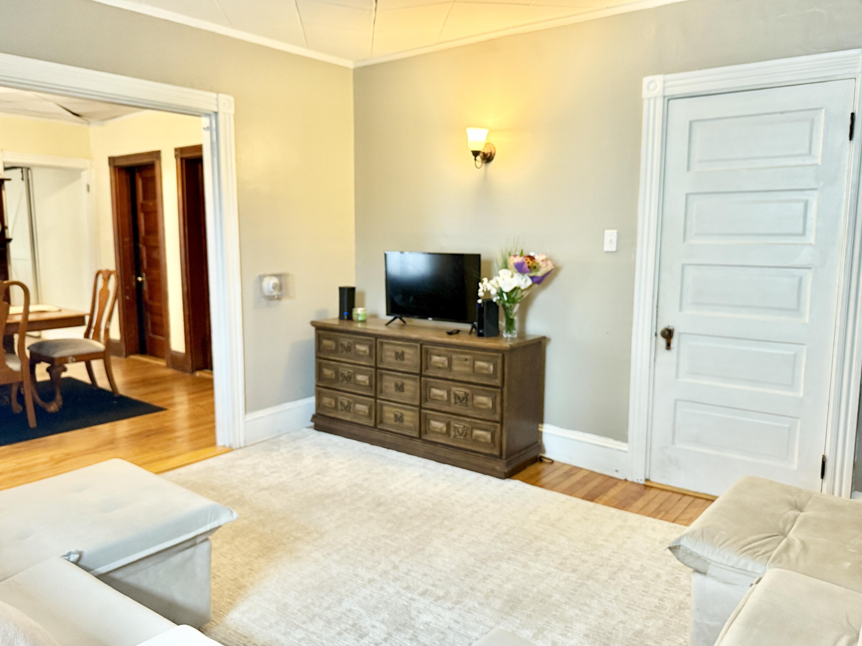 1542 Congress Street Portland ME 04102