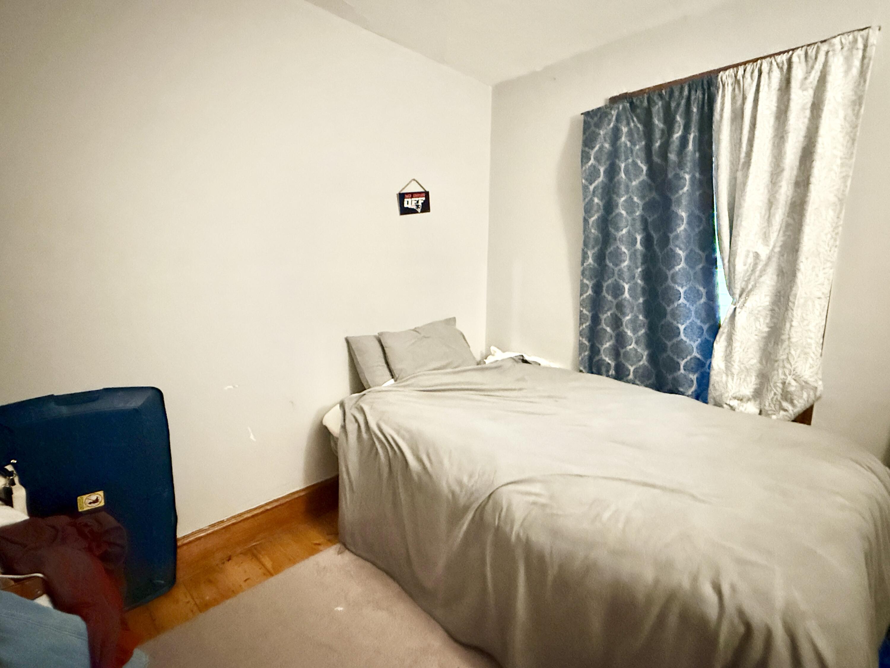 1542 Congress Street Portland ME 04102