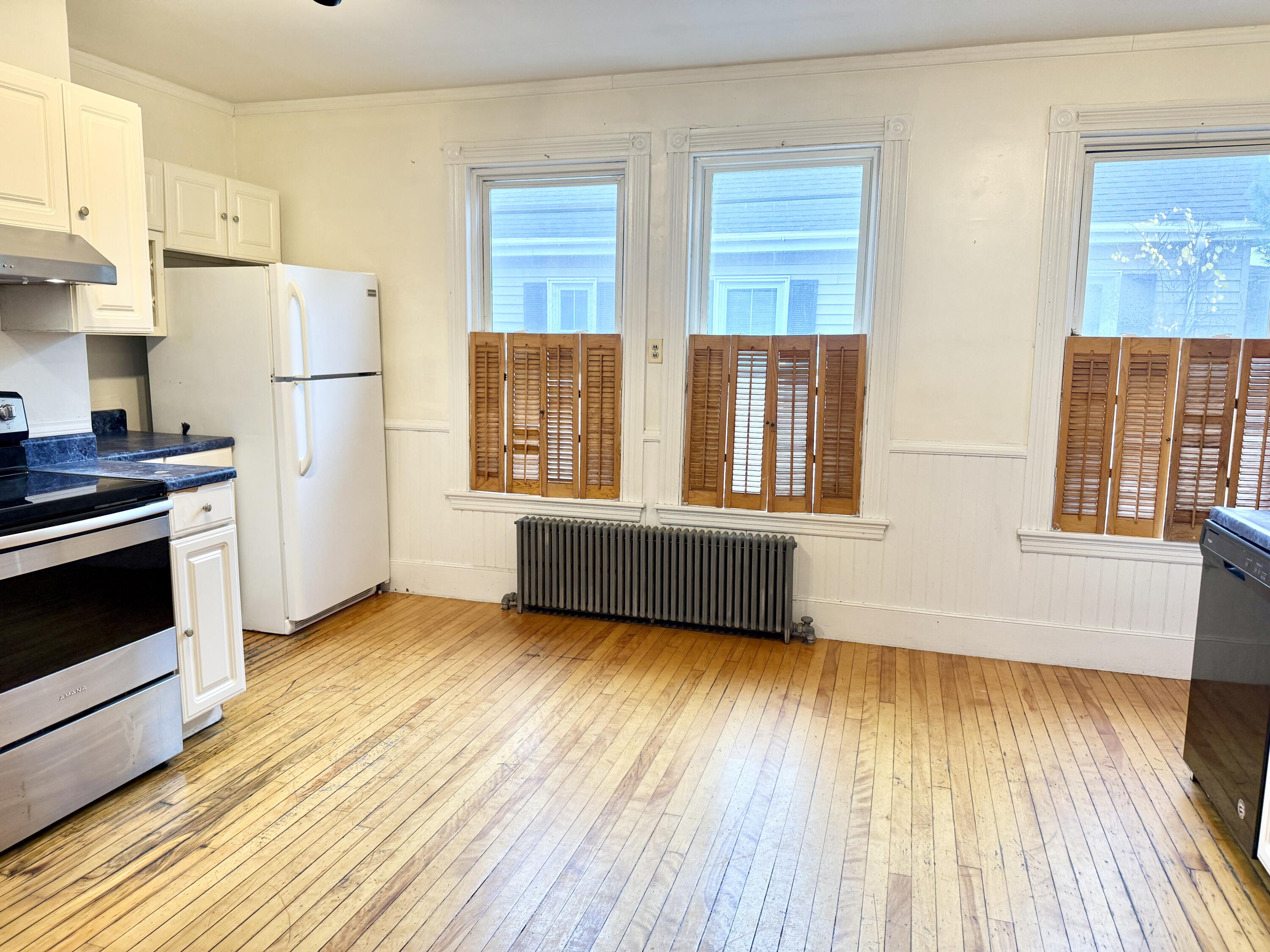 1542 Congress Street Portland ME 04102