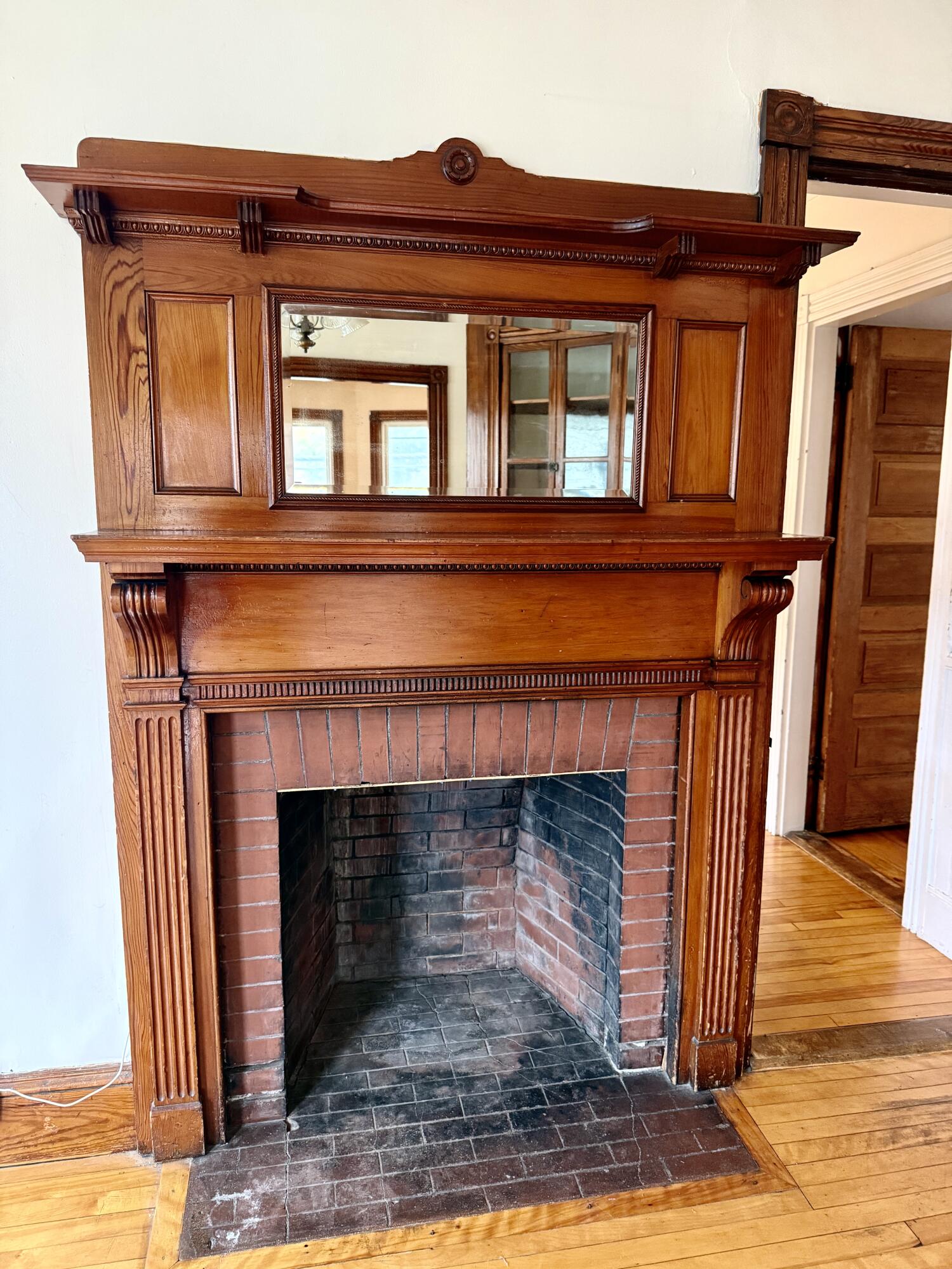 1542 Congress Street Portland ME 04102