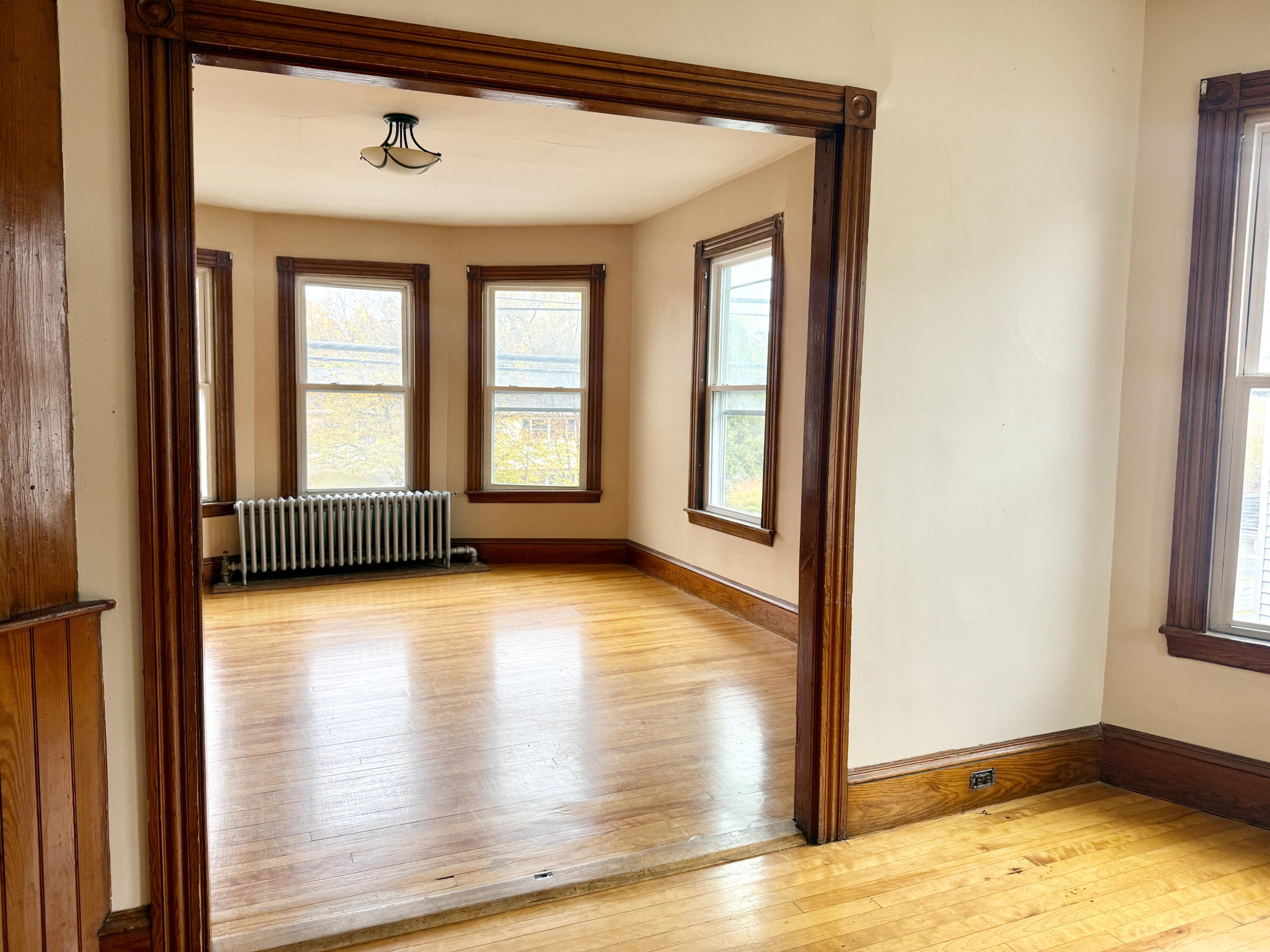 1542 Congress Street Portland ME 04102