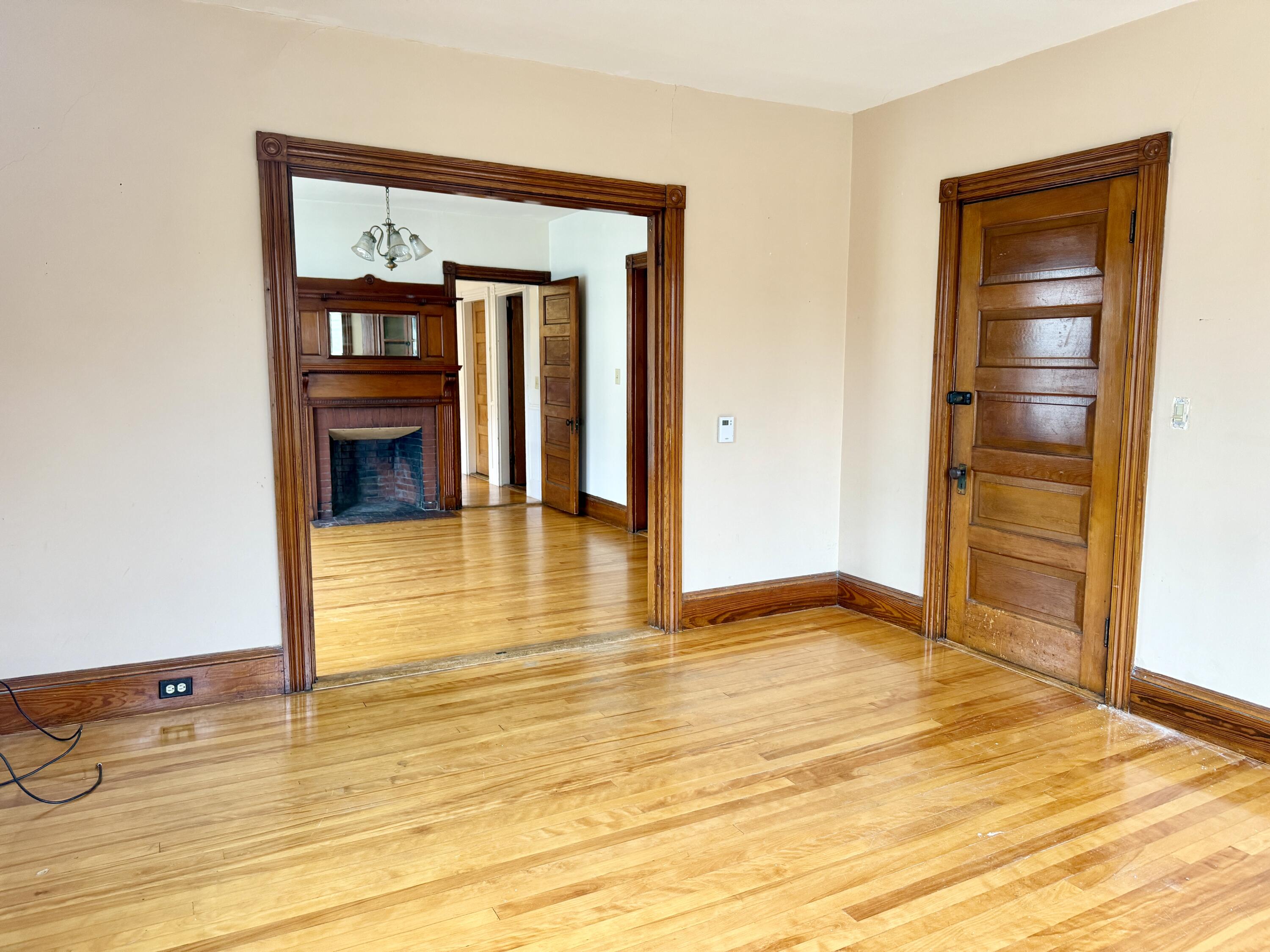 1542 Congress Street Portland ME 04102