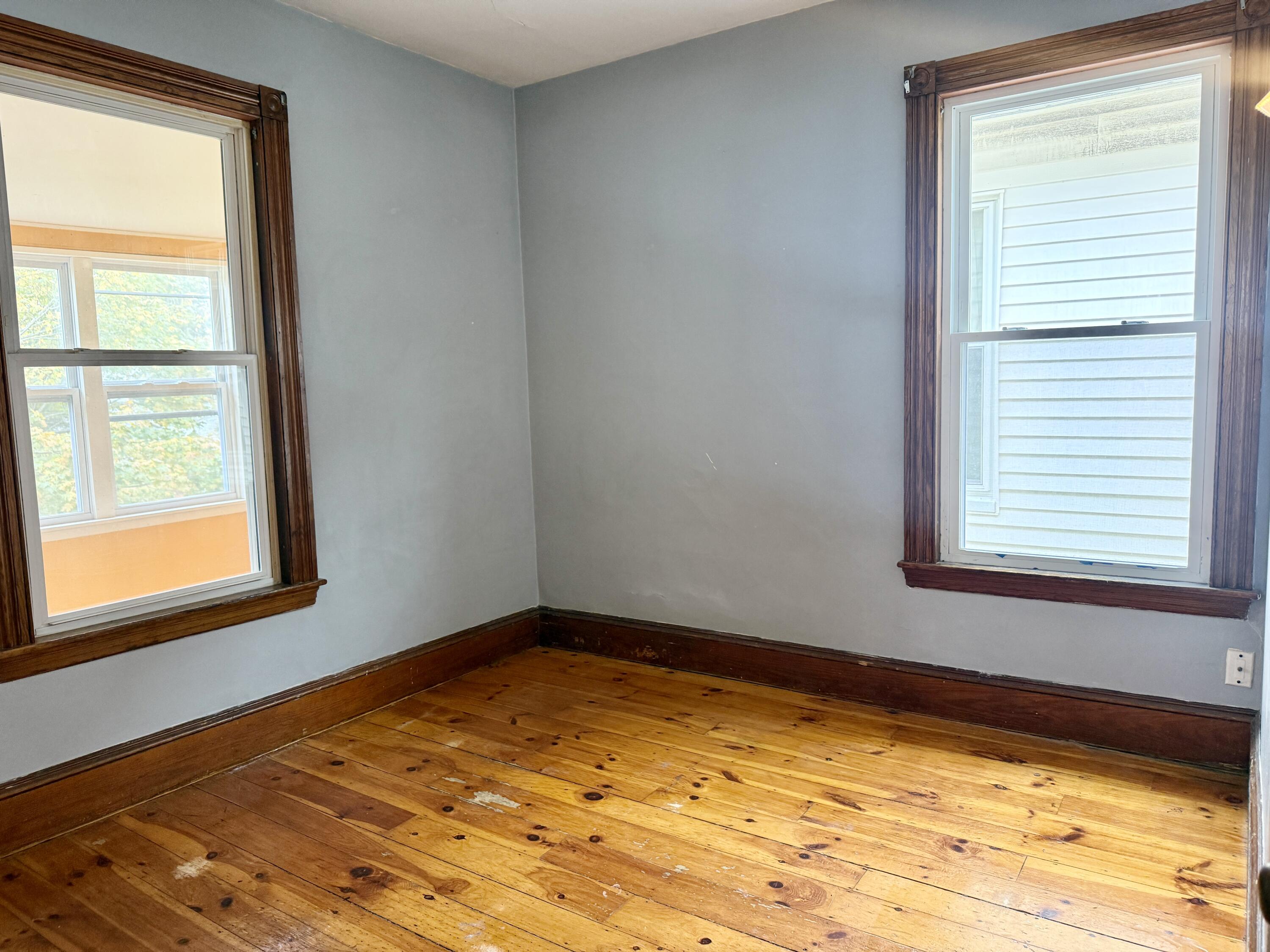 1542 Congress Street Portland ME 04102