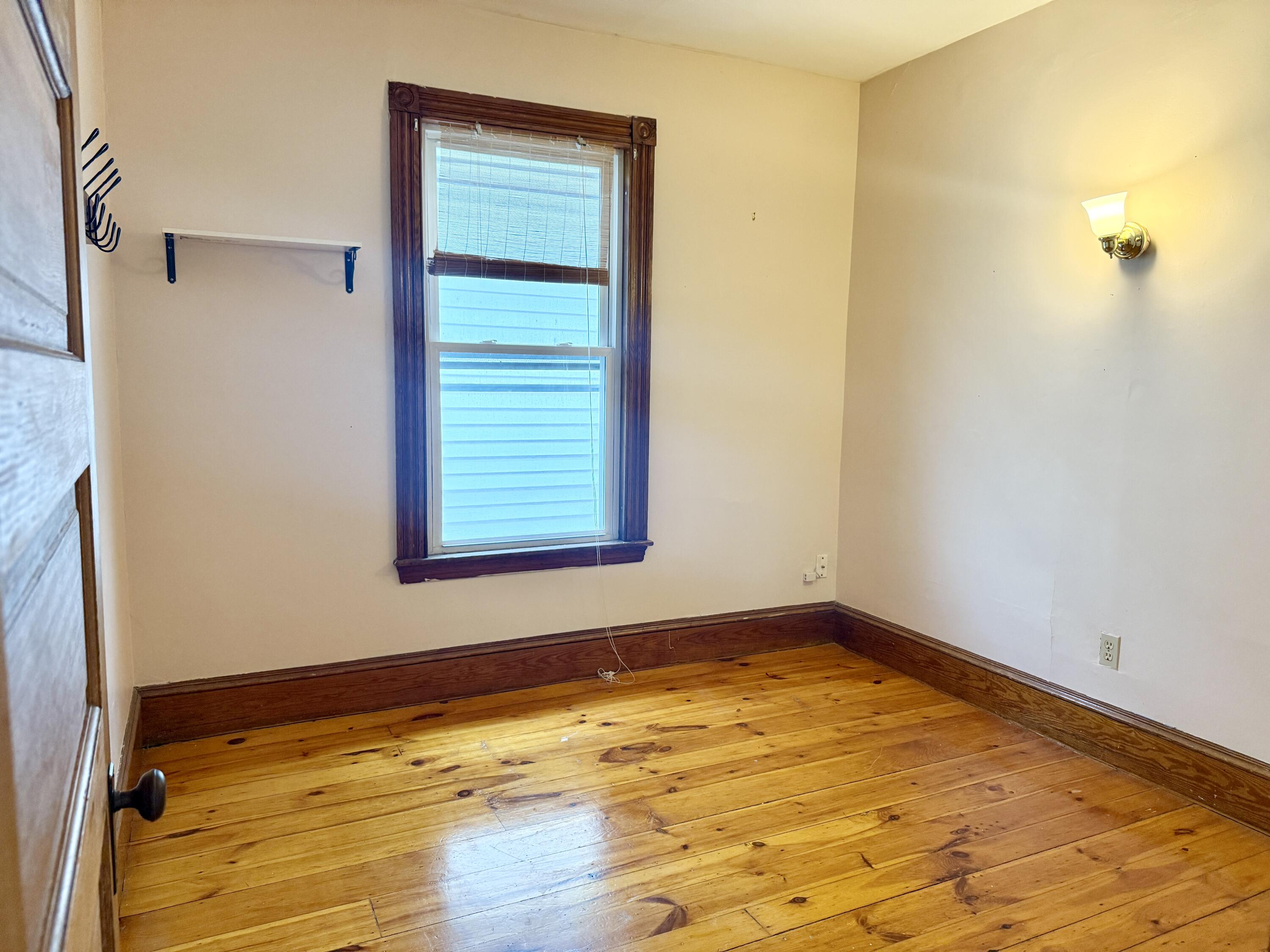 1542 Congress Street Portland ME 04102