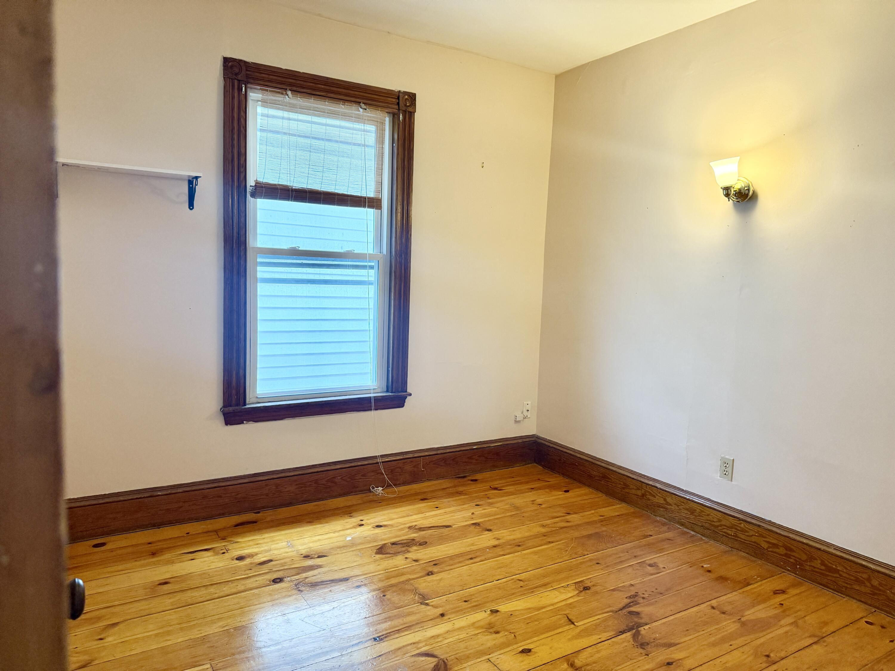 1542 Congress Street Portland ME 04102