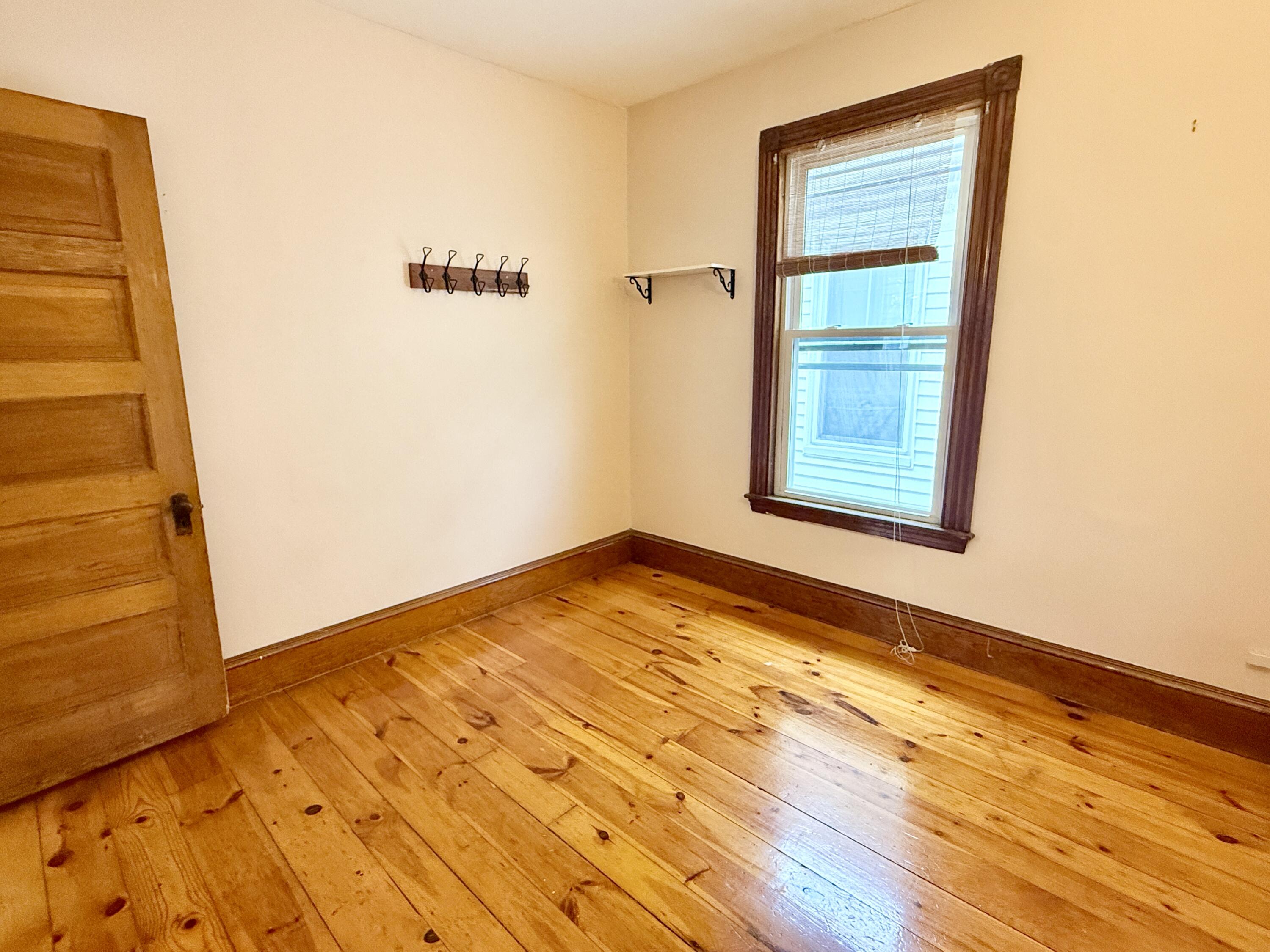 1542 Congress Street Portland ME 04102