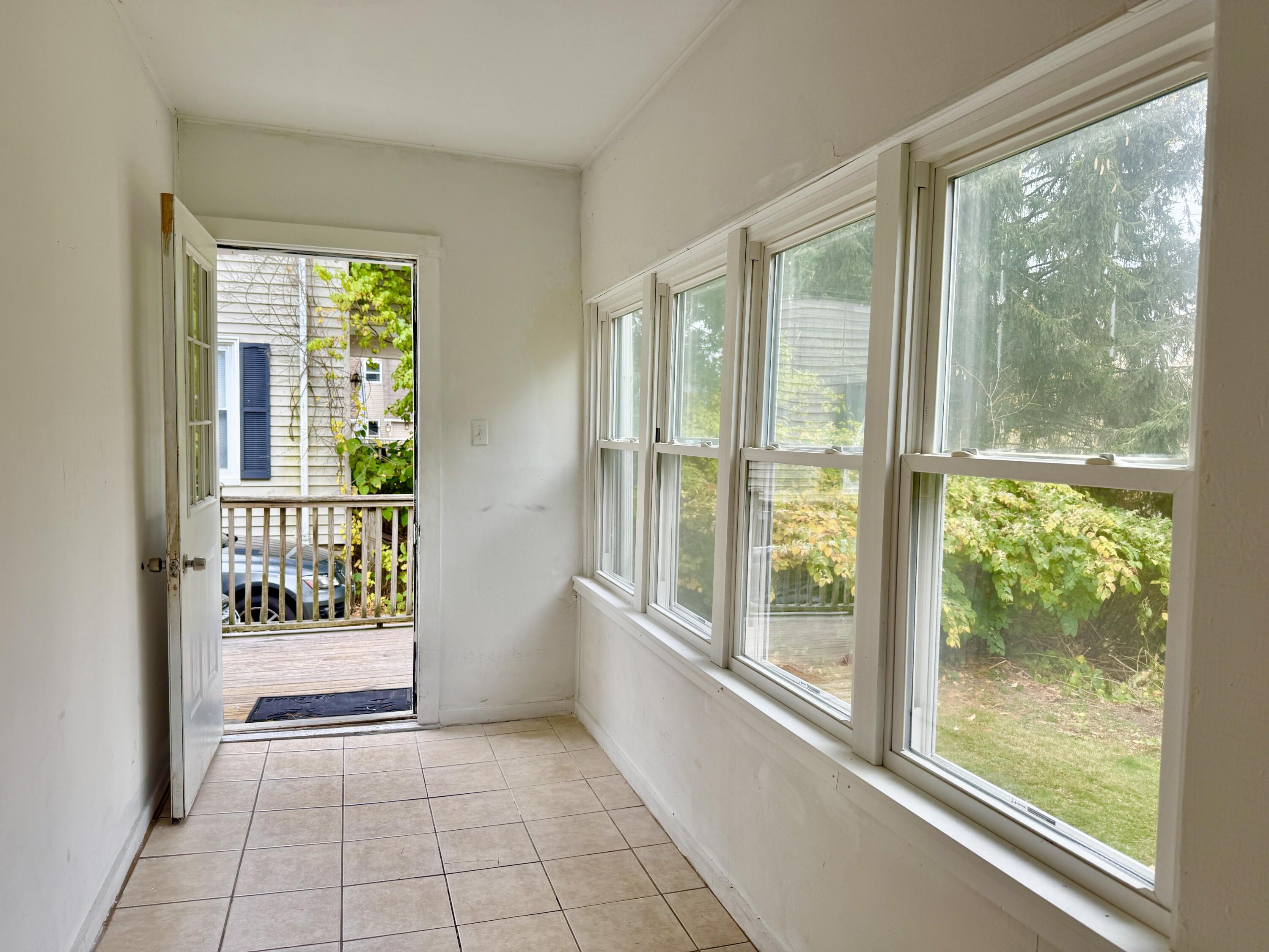 1542 Congress Street Portland ME 04102