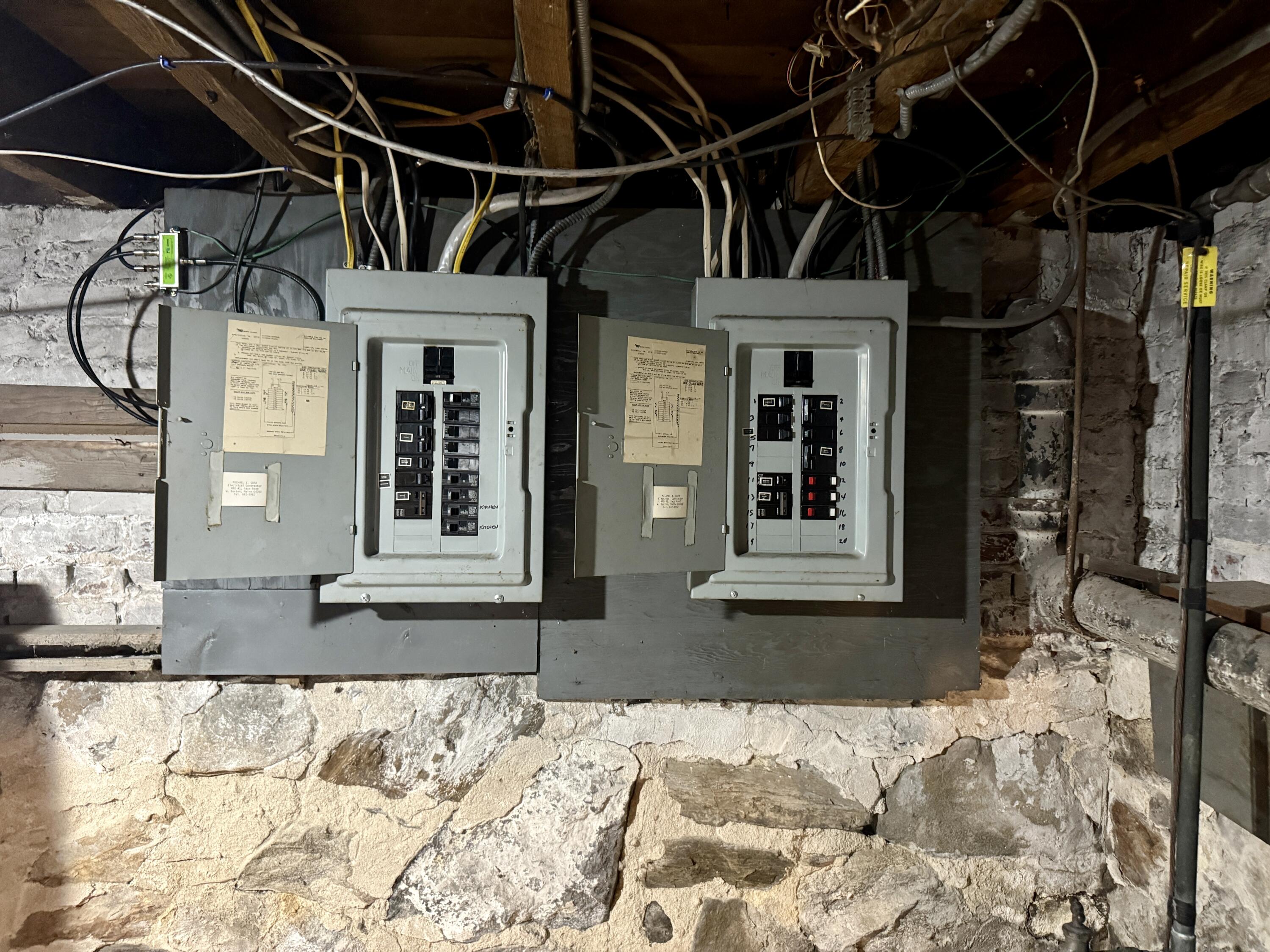 1542 Congress Street Portland ME 04102