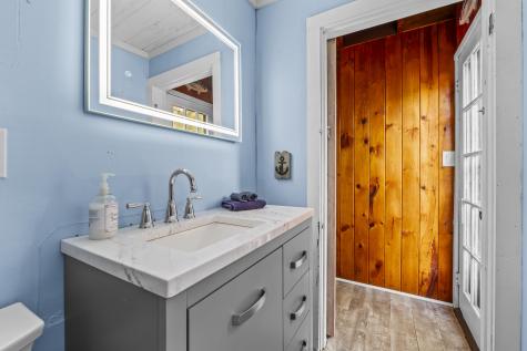 15 Summer Breeze York ME 03909