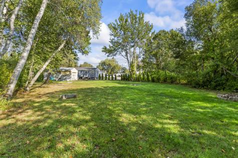 15 Summer Breeze York ME 03909