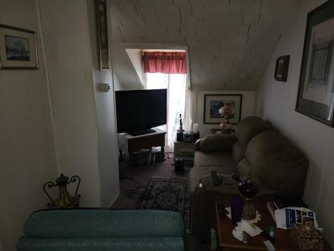 89 Oak Street Lewiston ME 04240