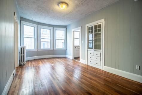 193 Pleasant Avenue Portland ME 04103