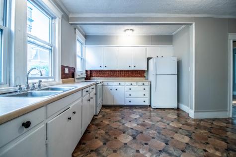 193 Pleasant Avenue Portland ME 04103