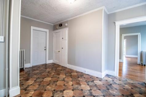 193 Pleasant Avenue Portland ME 04103